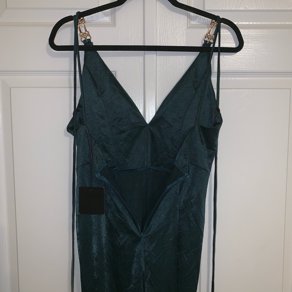 NWT JLUXLABEL Hunter Green Gold Tasseled Jumpsuit - Picture 11 of 13